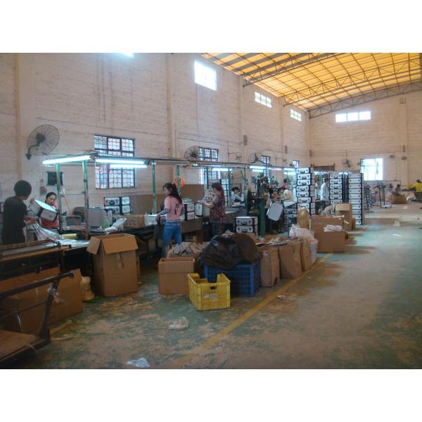 Customized Molded Aluminum Notebook Case , Metal Laptop Carrying Case With Pocket