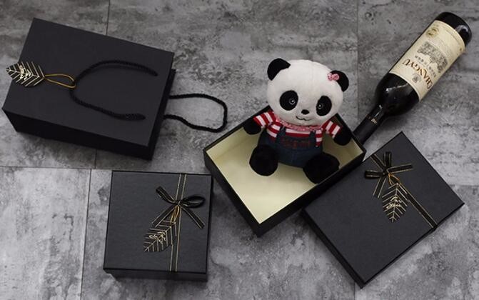 Custom design gradient color luxury paper packaging gift box with lid,Paper Flower Box Florist Bouquet Box Packaging Ros