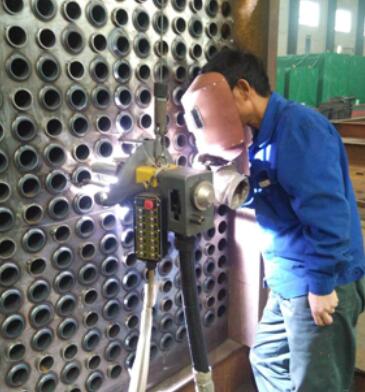 Protruding Tube To Tubesheet Welding Machine With Wire Feeding Easy Position