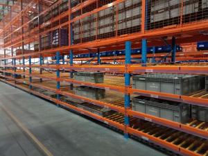 China Storage Vertical Storage Rack Systems , Warehouse Shelving Units Steel Shelving wholesale