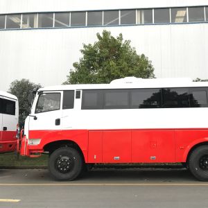 China DONGFENG 29 Seats Diesel Coach Bus 4x4 Off Road Bus with Front Axle DONGFENG Axles wholesale