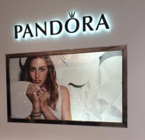 China Fabric SEG Stretch Custom Light Box Display Photography Textile Frameless wholesale