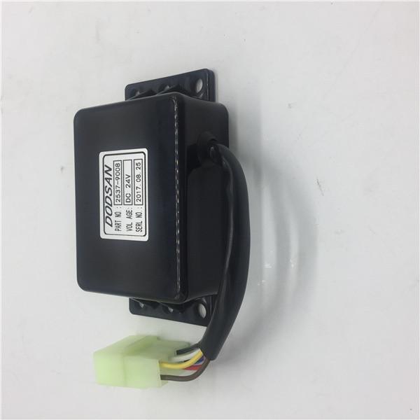 Quality 2537-9008 Wiper Relay Switch 1543-9015 Doosan Daewoo Excavator Wiper Timer for sale