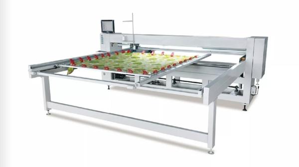 Quality High Stability Mattress Quilting Machine , Fully Automatic Quilting Machines for sale