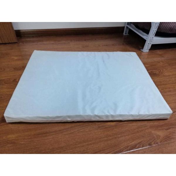 1.8kg 20in Memory Foam Dog Mattress Waterproof Linner Cooling Gel