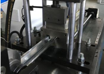 Quality Omega Channel Low Noise CZ Purlin Roll Forming Machine for sale