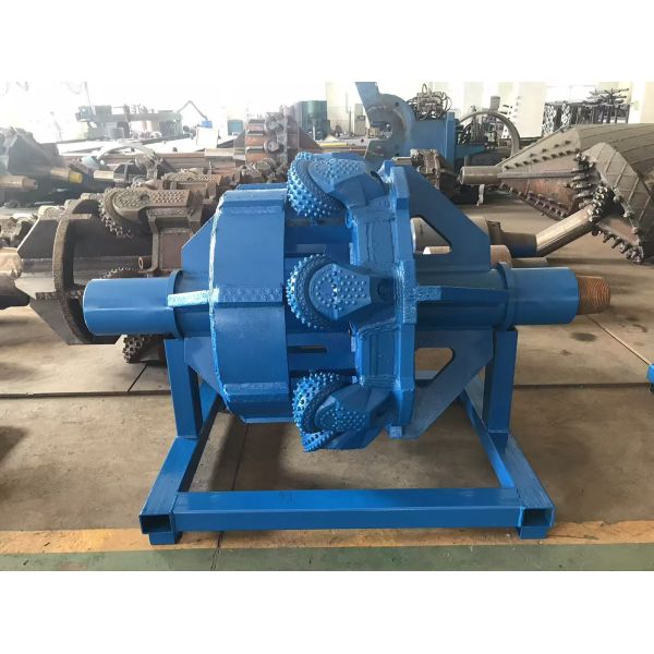 rock reamer, hole opener,