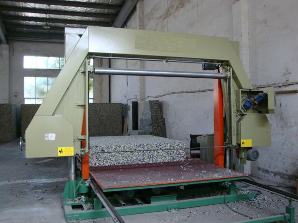 Quality Polyurethane / PU Foam Horizontal Cutting Machine Automatic For Sponge Sheet for sale