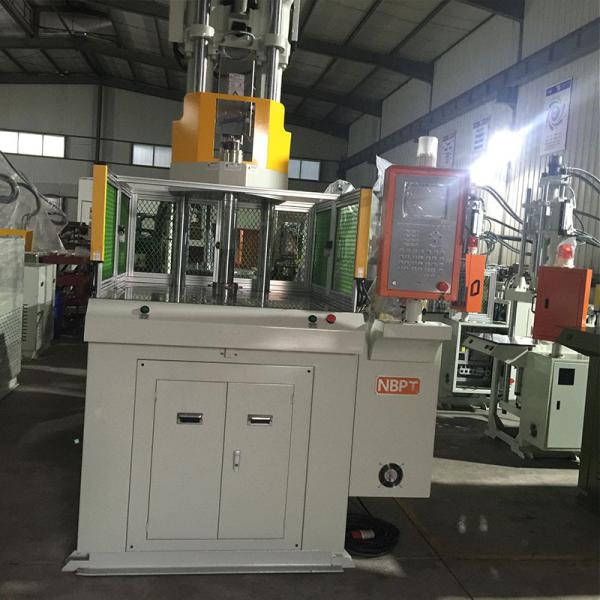 Chinese Manufacturer 120Tons High Quality Vertical Four Column Injection Machine For Making Golf Ball
