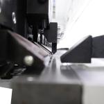 Round Trip Vertical V Cutting Machine Automatic V Grooving Machine With Two Tool