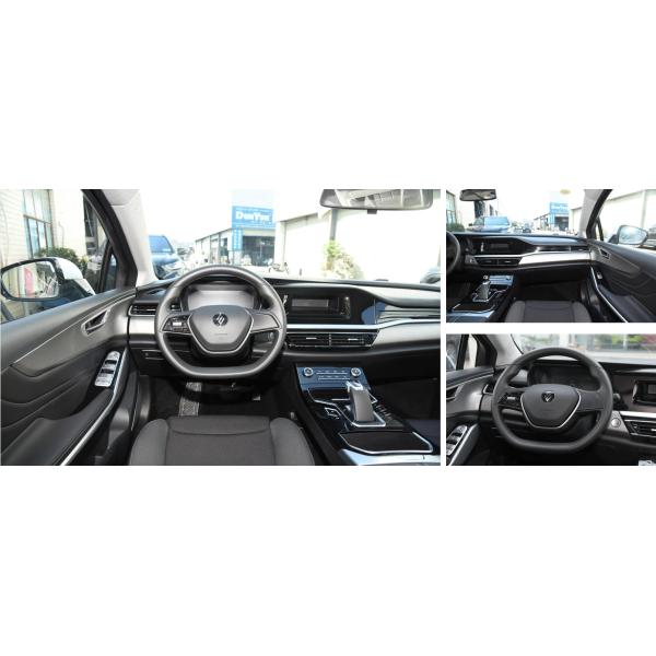 Large Space 5-Seat Electric Car 402 Km Mileage Electric Sedan With OTA Function