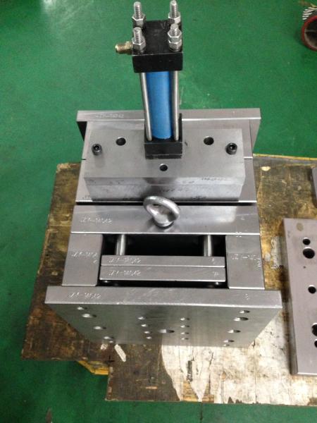 Quality Bottle Lid Plastic Injection Mould OEM Service SGS Single / Multi Cavity for sale