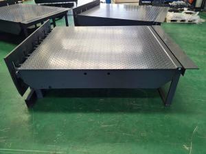 China Hydraulic Dock Leveler Safe-T-Lip Or Roll-Off Dock Leveler Defend Against Vacant Dock Drop-off Accidents wholesale