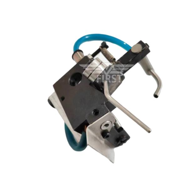 Astor Iron Nozzle Seat for 150-220 Thread Sewing Machine Standard Size Book Separator with Fast Delivery