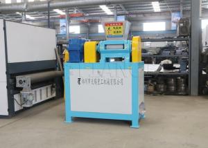China Granulating Machine For Npk Dry Powder Fertilizer Double Roller Press Granulator wholesale