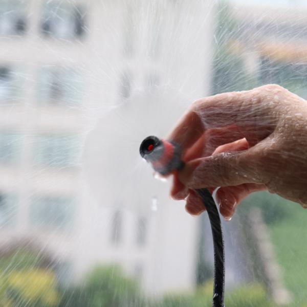 Red 0.1-0.2Mpa Micro Spray Sprinkler / 1/4'' Microjet Sprinkler For Irrigation