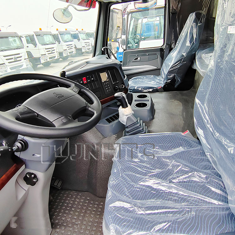 New SINOTRUK HOWO NX371 6 Wheel Lhd Diesel Tractor Trailer Truck for Sale