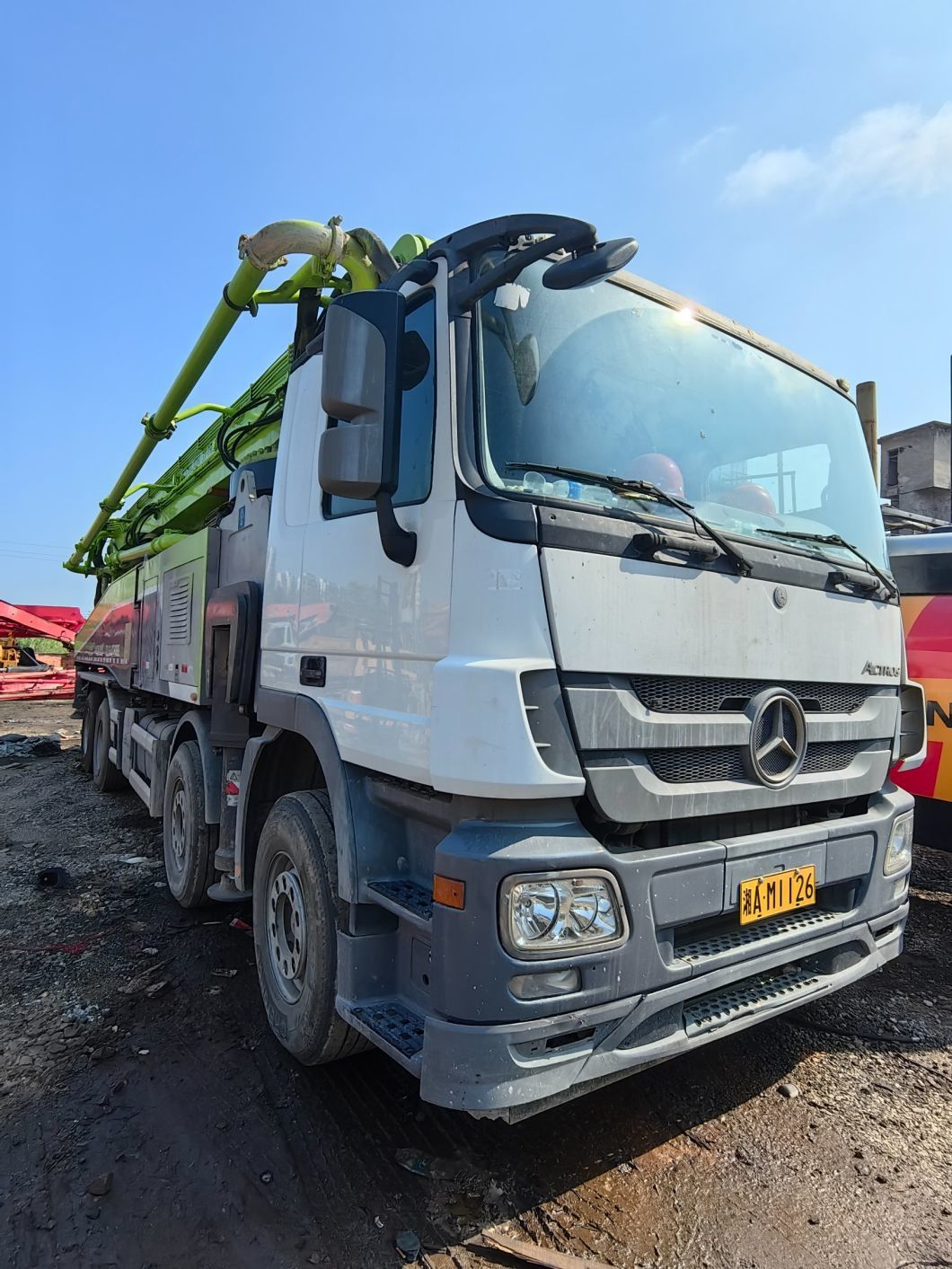 Used Concrete Pump Truck Concrete Boom Pump Concrete Mixer 63m Machine Equipment