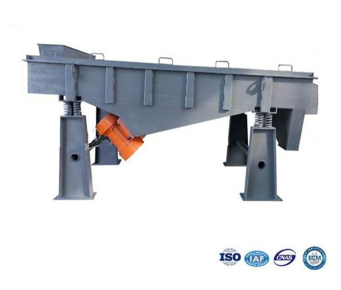 Good Quality 1-5 Layers large capacity wood flour linear vibrating screen for sieving wood chips
