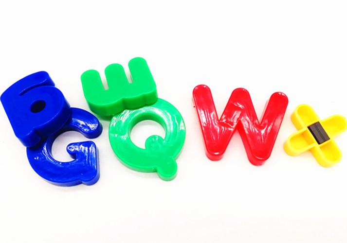 OEM ODM Plastic Magnetic Alphabet Letters Numbers with 4 Colors Different Sizes