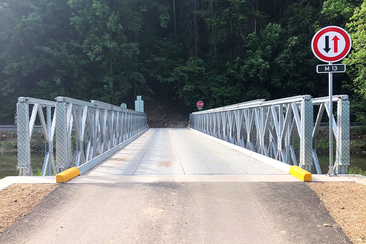 Steel Truss Frame Bridge Modular Prefab Portable HD200 With Total Length Of 15m-60m