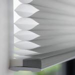 Transform Your Space with End Anti-UV Honeycomb Blinds and Customizable Light