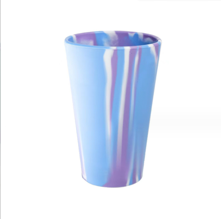 Customize Your Drinking Experience with Our Unbreakable and BPA-Free Silicone Cup