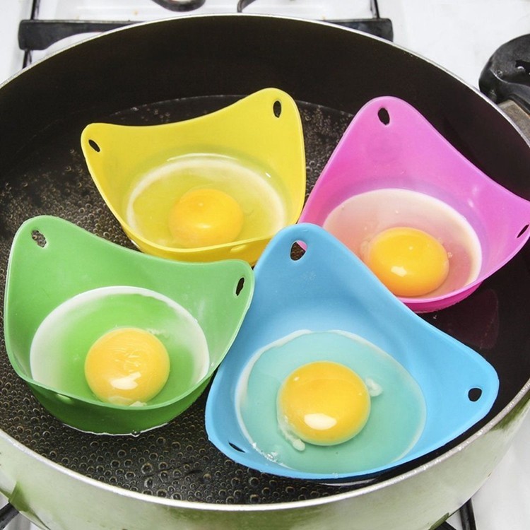 factory price 018 egg poacher as seen on tv 2018 holder Silicone Boiled Egg Cooker