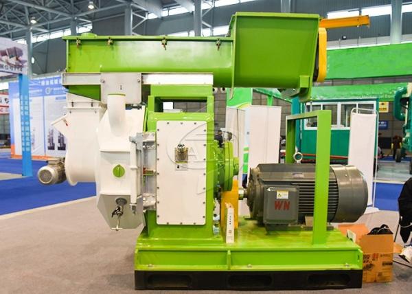 90kw Animal Feed Pellet Making Machine , Poultry Feed Pellet Machine With