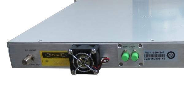 Quality Dual Power High Class 1550 CATV Optical Transmitter 2*9dB 1000Mhz 1G for sale