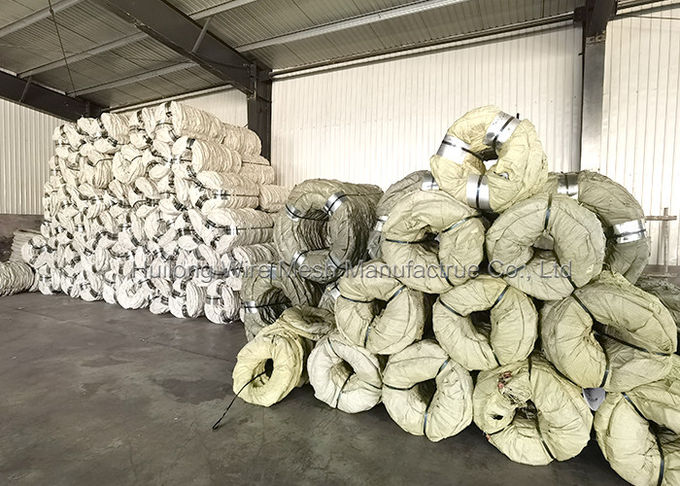 2.5mm Concertina Barbed Tape , Security Rbt Reinforced Barbed Wire 5