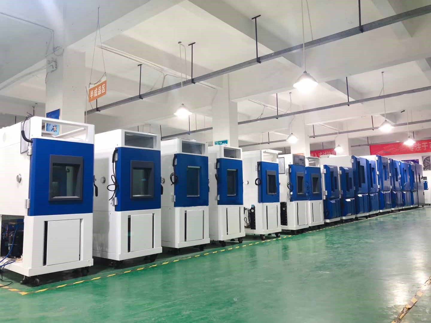 80L Temperature Humidity Test Chamber With Touch Screen Controller