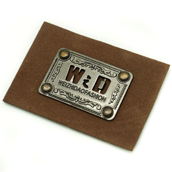 custom embossed leather labels leather luggage tags manufacturer with logo