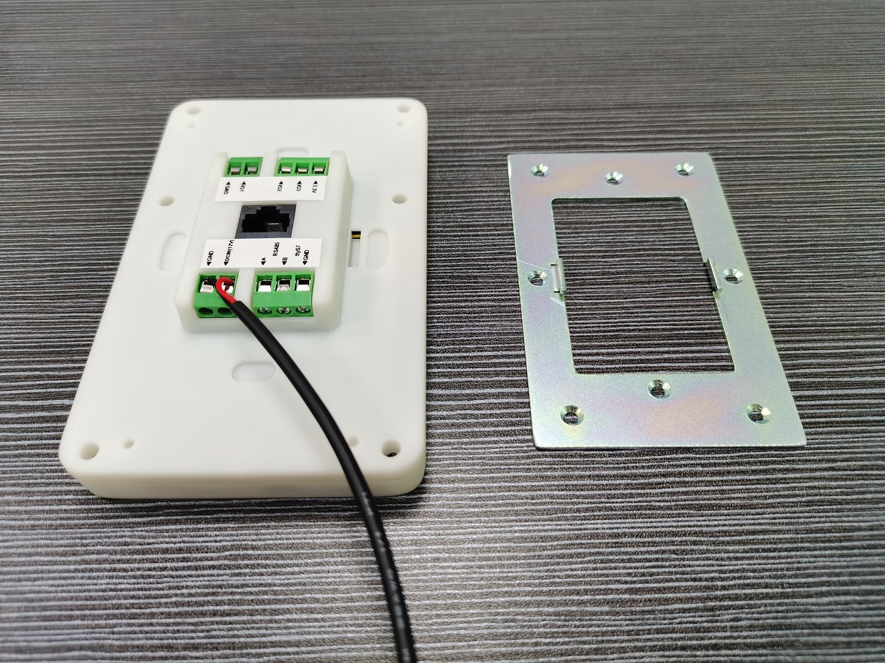 Smart House Loxone Touch Screen Android POE Tablet 5 Inch Wall Mount Terminal With Ethernet RJ45 RS232 RS485 GPIO Relay NFC