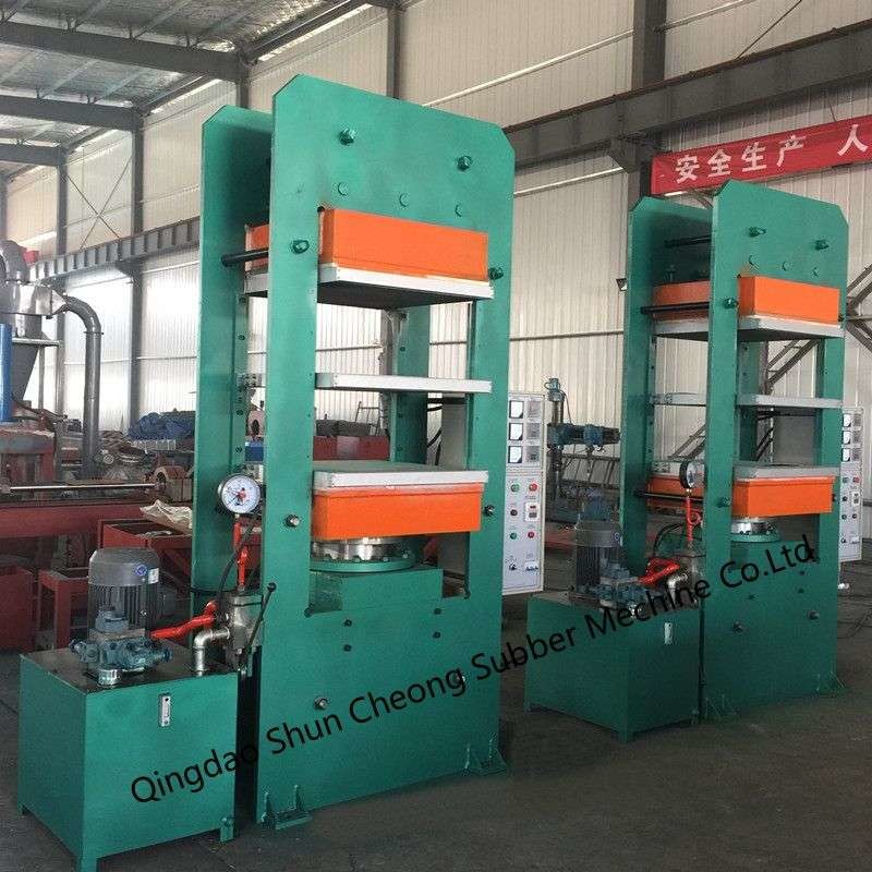 Professional Rubber Cow Mat Making Machine With Push Pull Device