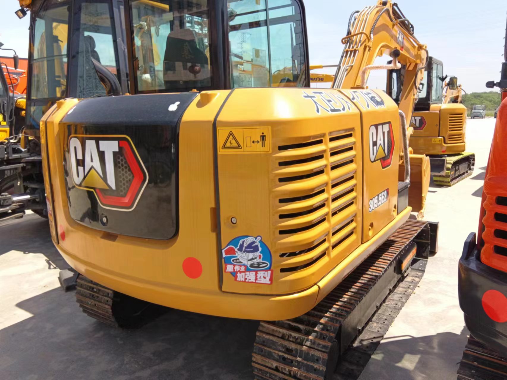 Diesel Engine Powered Heli H2000 Forklift and Great Efficiency with 1000MM Fork Length