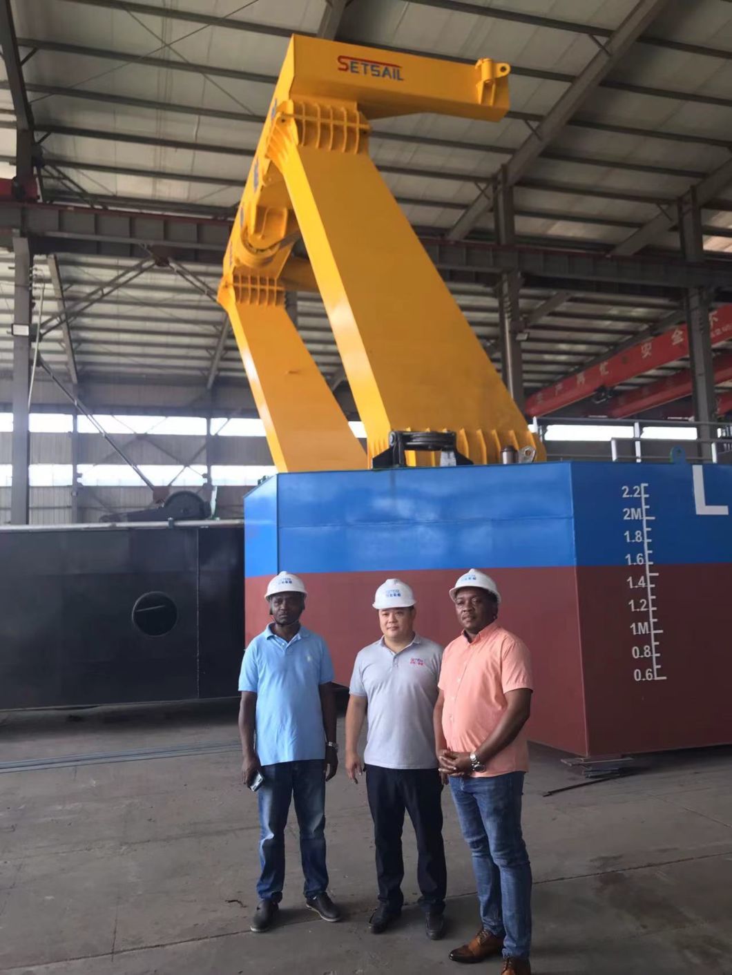 Diesel Enigne Hydraulic Dredger with Suction Pump and Anchor Rod