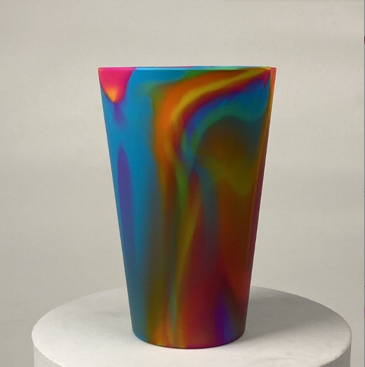 Customize Your Drinking Experience with Our Unbreakable and BPA-Free Silicone Cup
