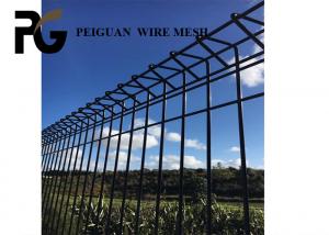China Garden Roll Top Mesh Fence Panels Welded Steel Triangle Bending wholesale