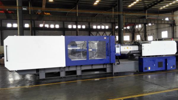 Quality Energy Saving Plastic Bottle Molding Machine Servo System For Chair 800T for sale