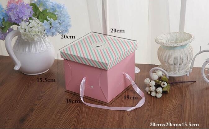 Custom design gradient color luxury paper packaging gift box with lid,Paper Flower Box Florist Bouquet Box Packaging Ros
