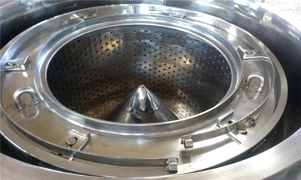 Zhonglian High-speed flat top discharge centrifuge separator automatic centrifuge separator for water purification