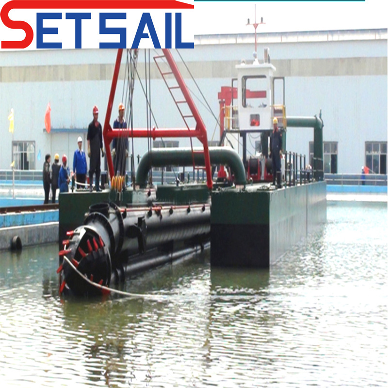 Made in China Factory 14inch Cutter Suction River Mud Dredger