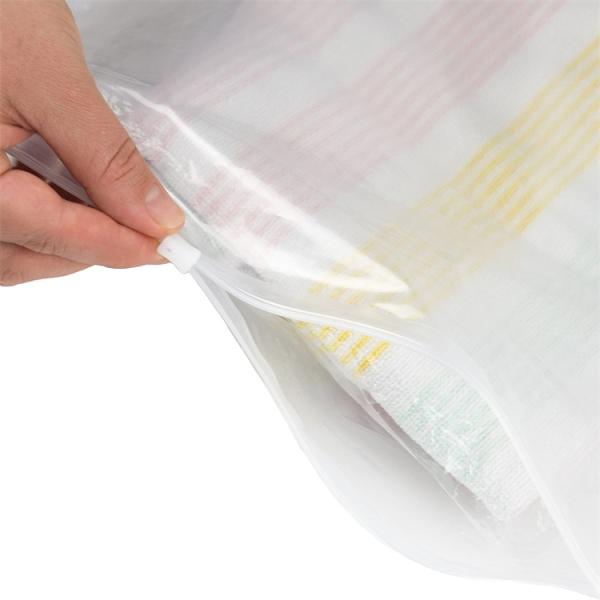 Gravure Printed PE White Bottom Transparent Composite Non-Slip Plastic Bag with Zipper