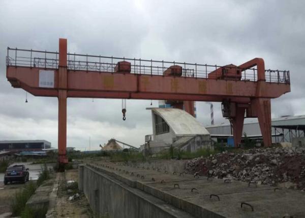 Quality Diesel Powered Container Crane Portable Containers Lifting Gantry Cranes for sale