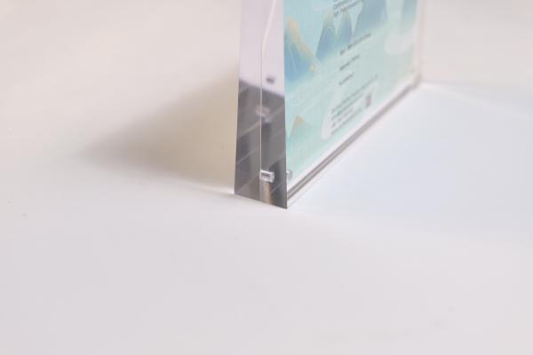 Quality Clear Acrylic Magnetic Photo Frame 8 x 12 Digital Photo Frame With Clock Display for sale