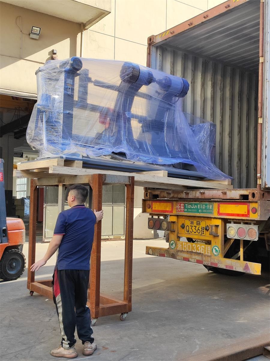 Auto Paper Roll to roll Flexo Press Machine with anilox and cycliner wth quickly change structure