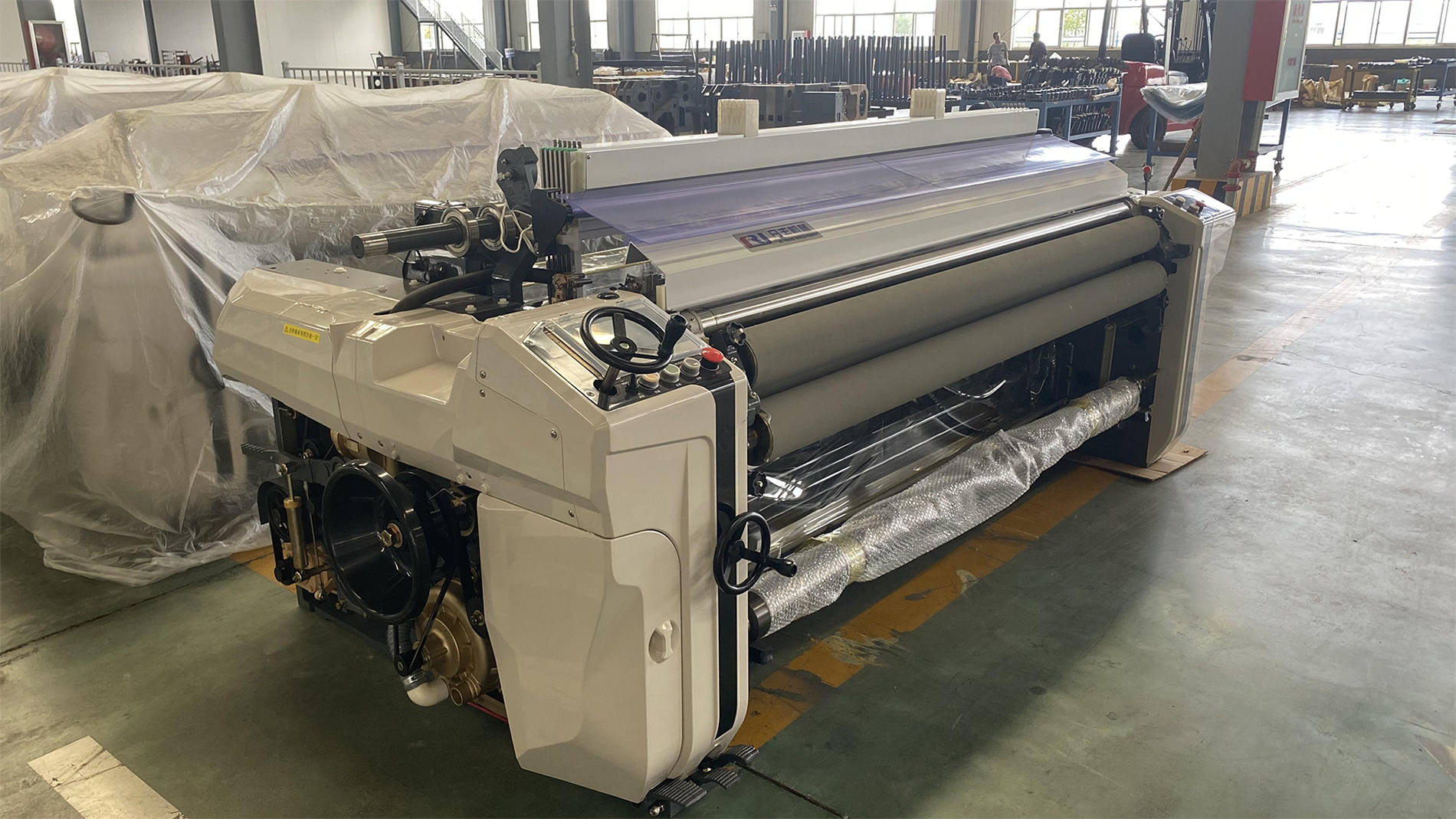 High Density Shuttleless Loom Machine Home 1000 RPM Fabric Weaving Machine