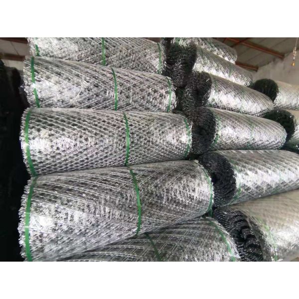 Hot Dip Galvanized Barbed Razor Wire Mesh for Anti-Climbing Security Fence with Low Carbon Steel Wire