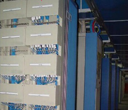 Indoor Outdoor Fiber Optic Armored Cable Network With Flexible Metal Tube